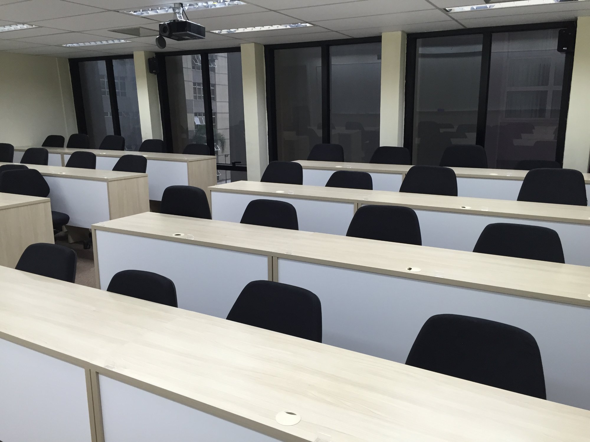 Sala 12 · 40 pax